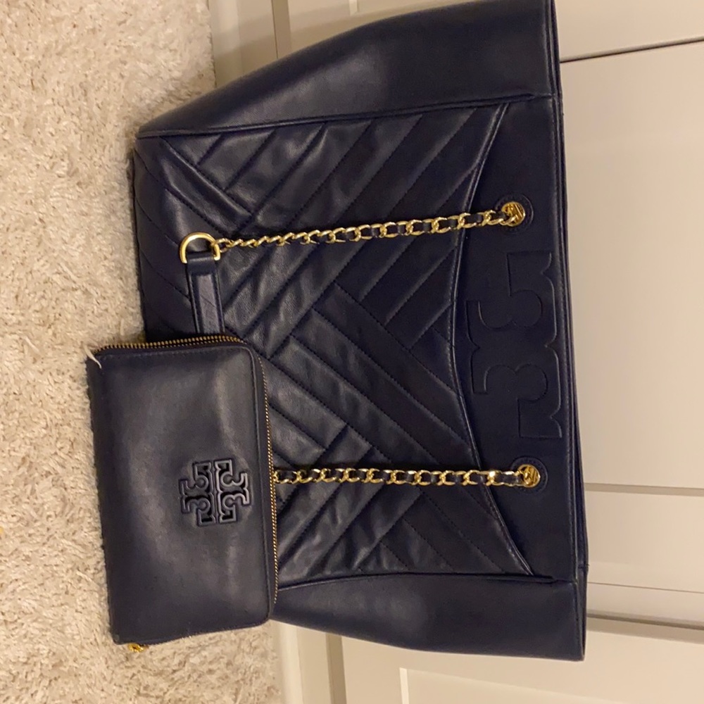 Tory Burch purse and wallet